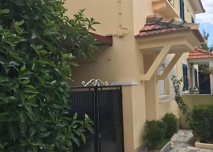 فيلة Casa Do Bairro Lisboa